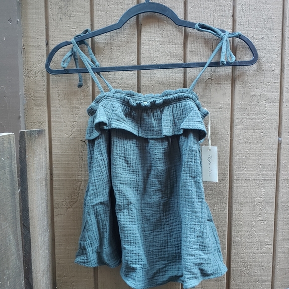 Rylee + Cru Tops - Rylee and Cru BNWT Ruffled Top